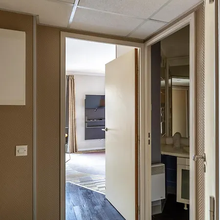 Le Fonctionnel Paris Expo Adagio 4* * Issy-les-Moulineaux